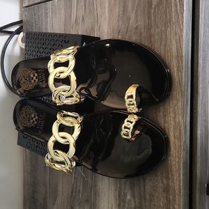 Vince Camuto Black and Gold Sandal Size 8 Brand New